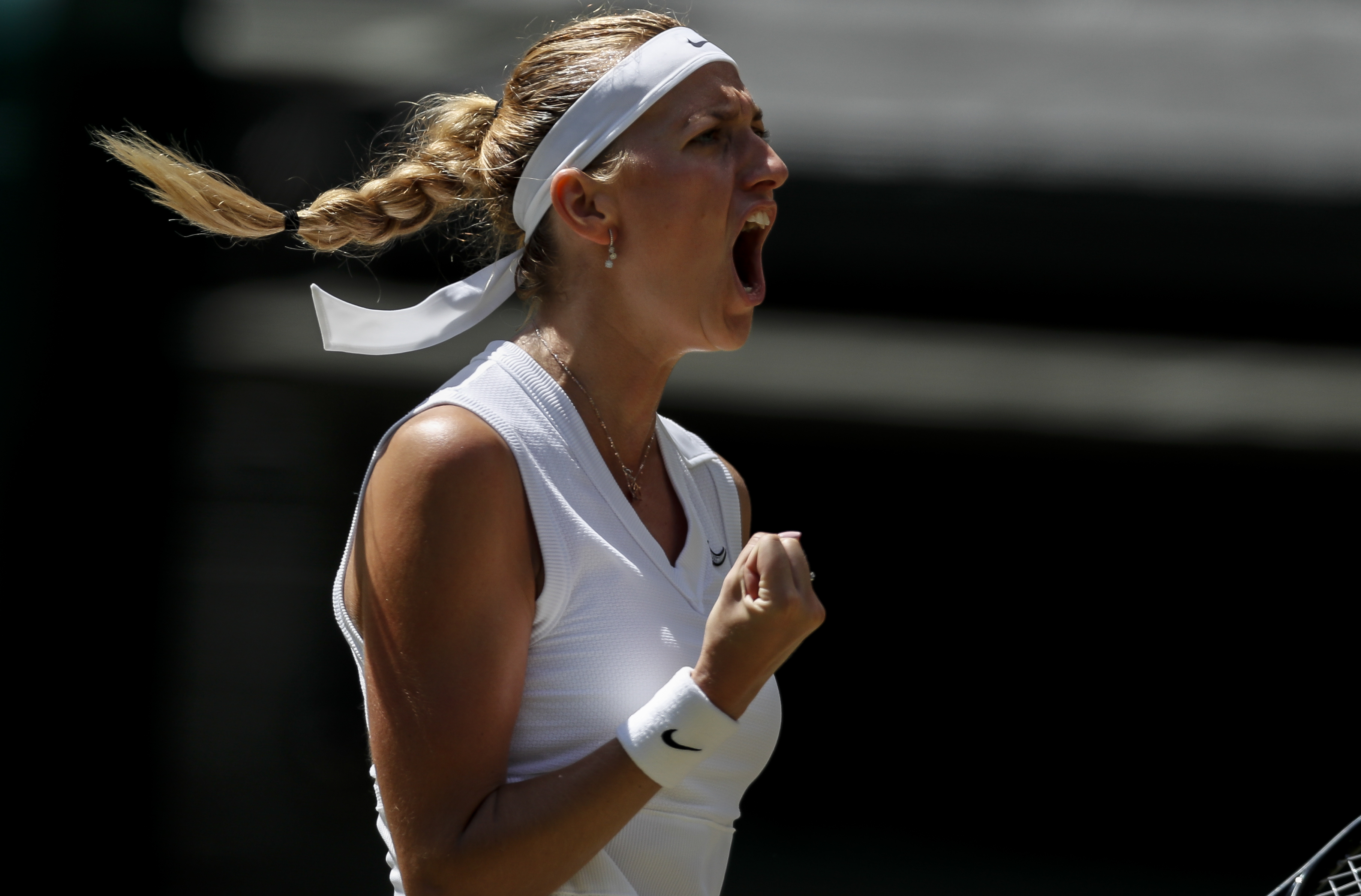 包含澳大利亚队不断突破！，科维托娃连续三场比赛得分超过锐不可当赢得满堂喝彩的词条