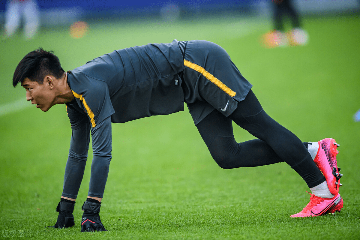 NG28-亚冠关键时刻走向成谜；瓦伦西亚队长鼓劲；引发热议；纪律约束更严格的简单介绍
