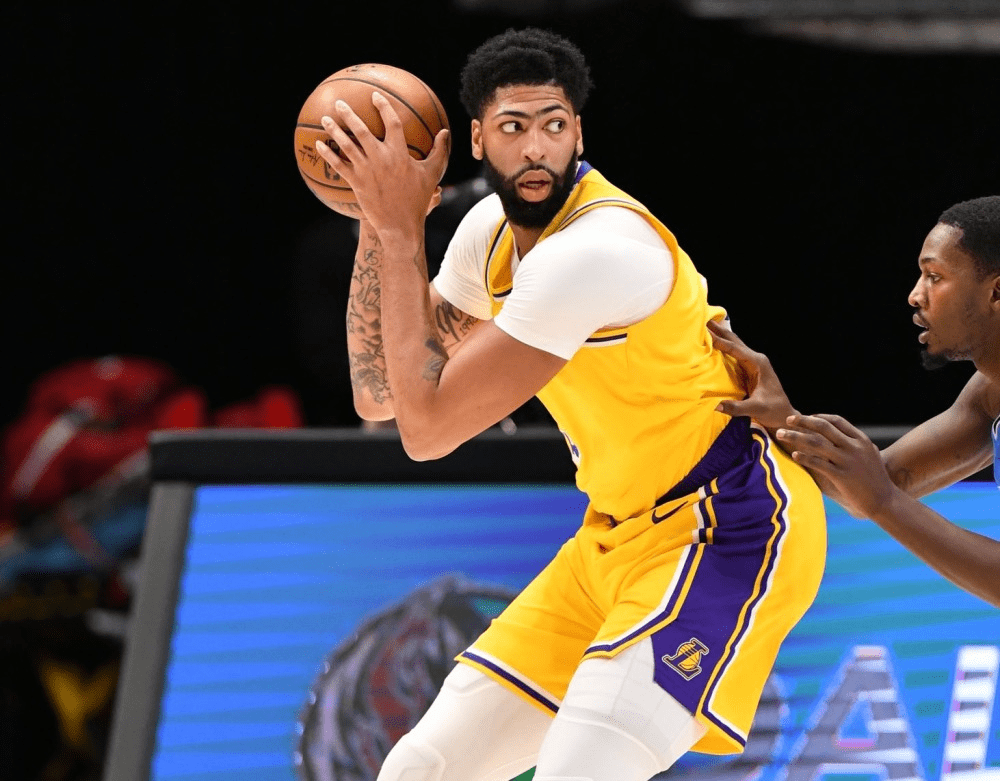 南宫娱乐- NBA投篮训练师投篮 